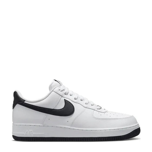 Nike Air Force 1 '07 'White Black' - Angle 2