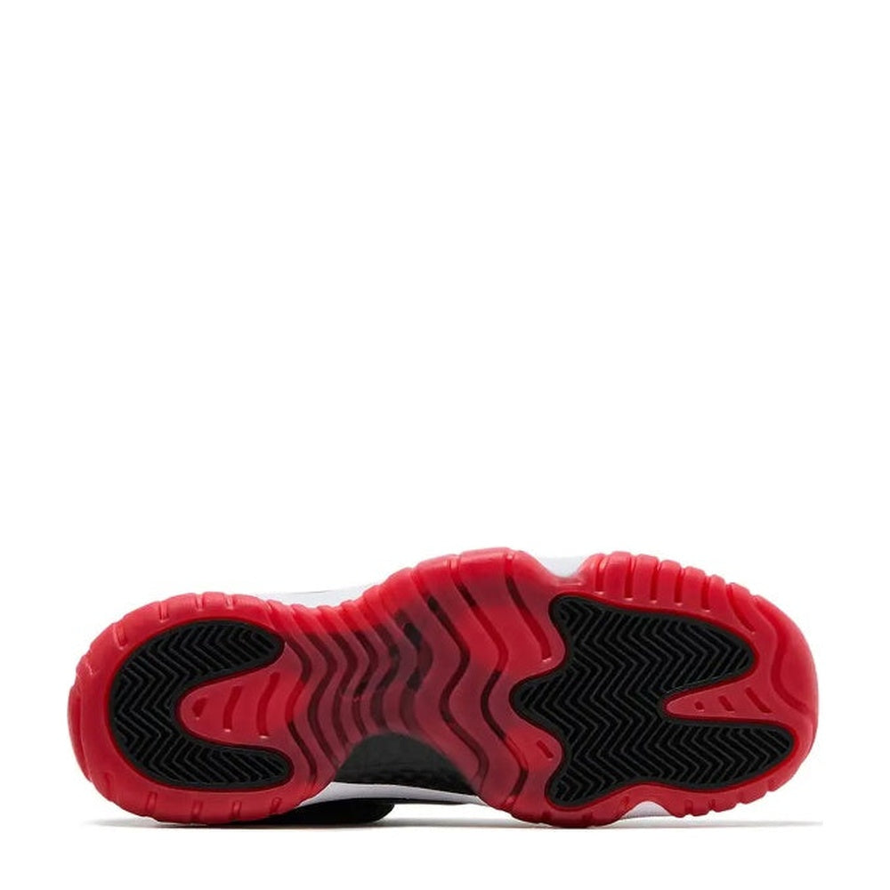 Air Jordan 11 Retro Low (GS) 'Bred' - Angle 4