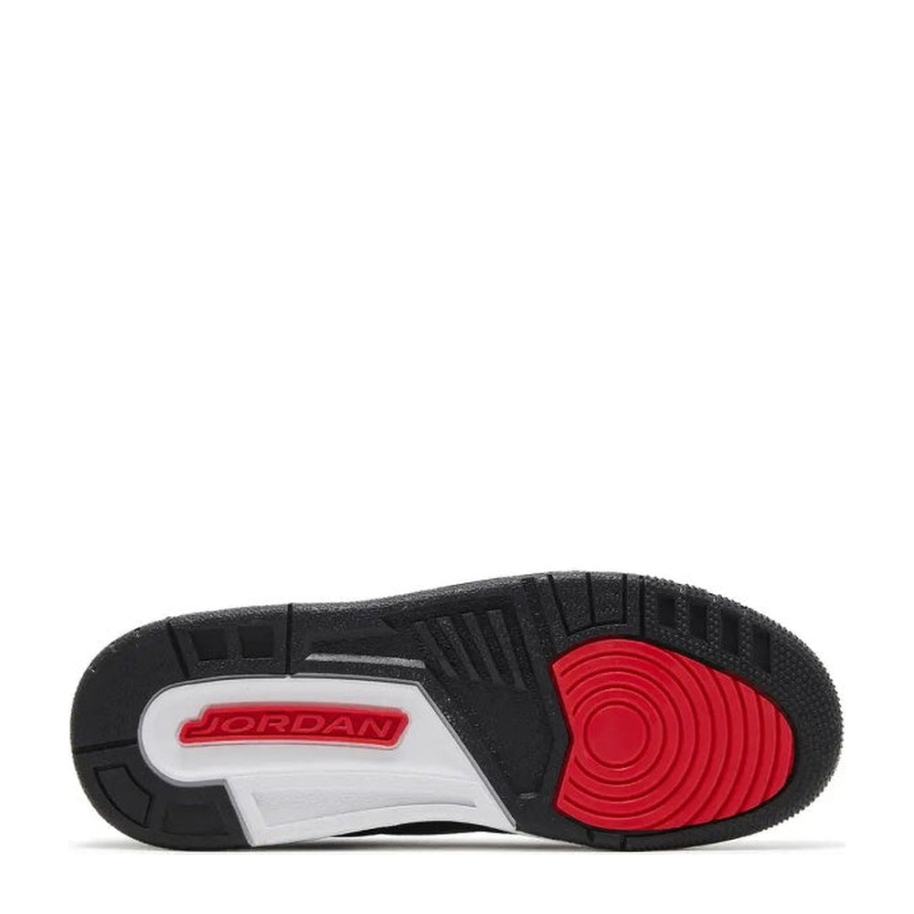 Air Jordan 3 Retro (GS) 'Black Siren Red Hyper Jade' - Angle 4