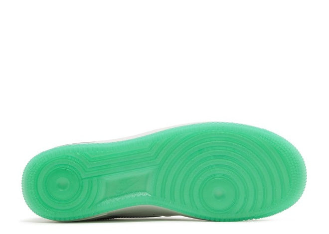 Nike Air Force 1 '07 Premium 'Platinum Tint Stadium Green'