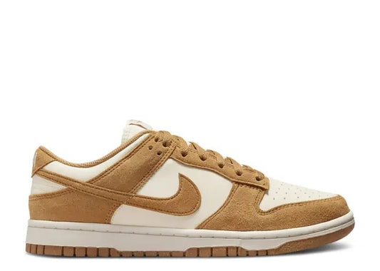 Nike Dunk Low Womens Coconut Milk & Flax sneakers. Off-white leather and flax suede.