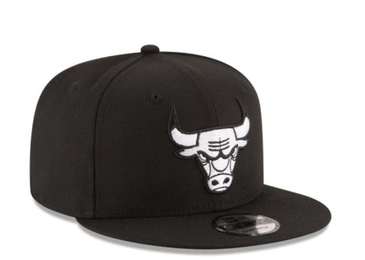 Chicago Bulls Black 9FIFTY Snapback 'Black Bull'