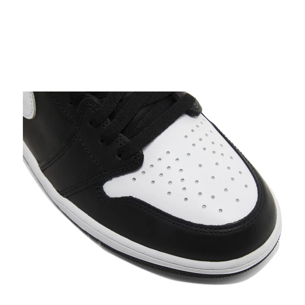 Air Jordan 1 Retro High OG 'Reverse Panda' sneaker, alternate view 12