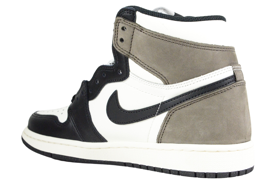AIR JORDAN 1 RETRO HIGH OG "MOCHA"