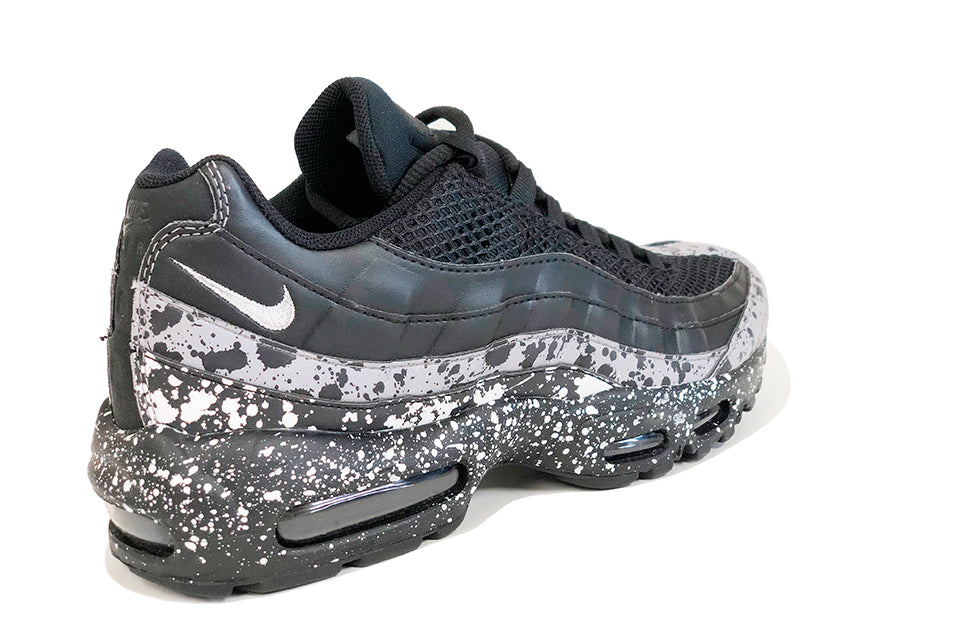 Nike Women's Air Max 95 SE "Black/White"