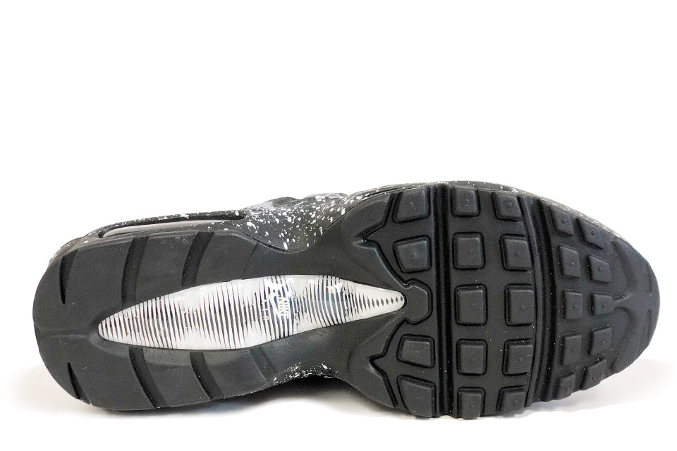 Nike Women's Air Max 95 SE "Black/White"