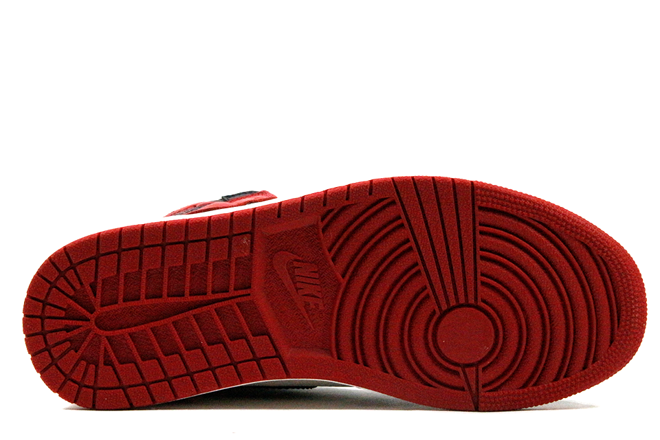 Air Jordan 1 Retro "Bred Toe"