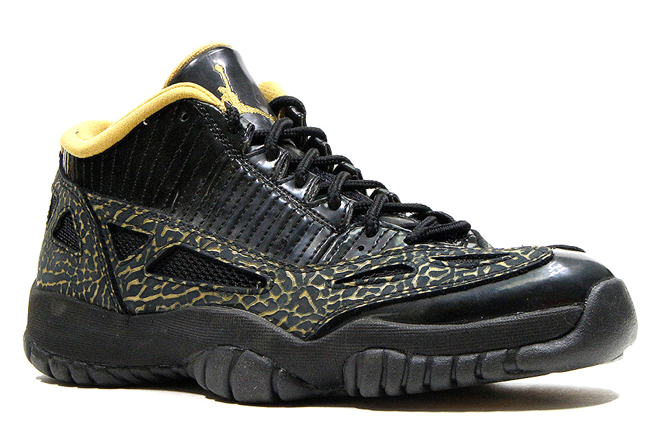 Air Jordan 11 Retro Low "Black/Metallic Gold" Wmns