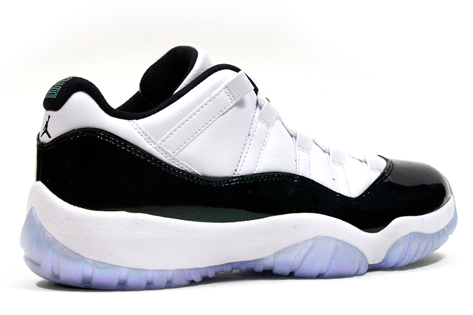 Air Jordan 11 Retro "Emerald"