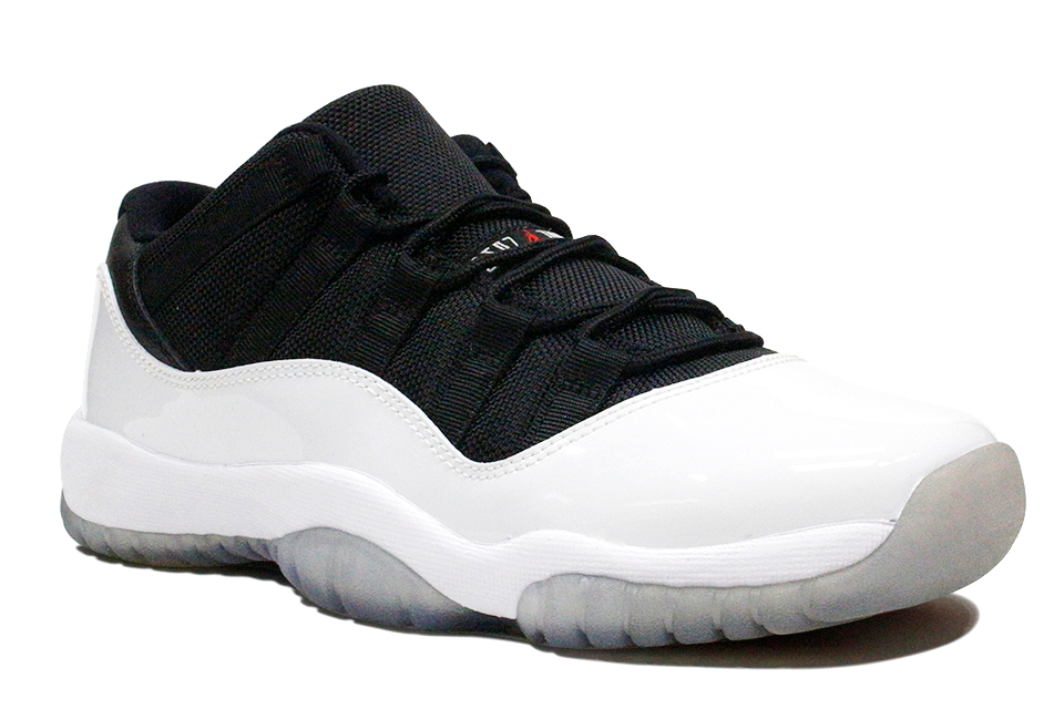 Air Jordan 11 Retro âTuxedoâ GS