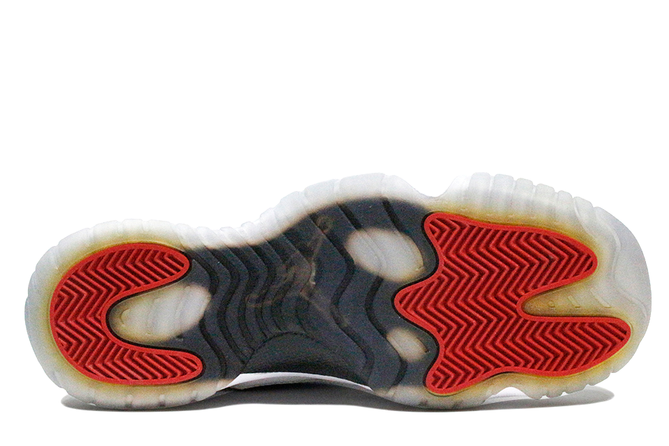 Air Jordan 11 Retro âTuxedoâ GS