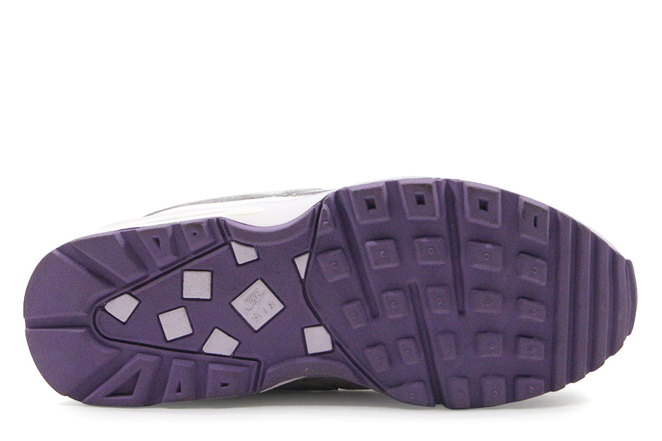 Nike Air Classic BW "White-Mtlc-Pltnm" Wmns