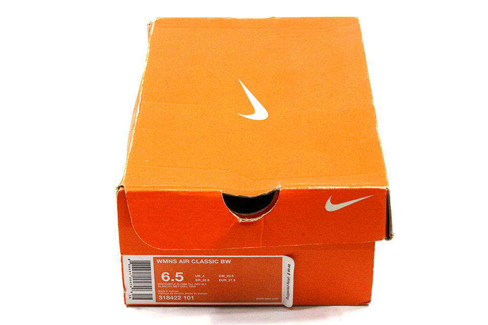 Nike Air Classic BW "White-Mtlc-Pltnm" Wmns