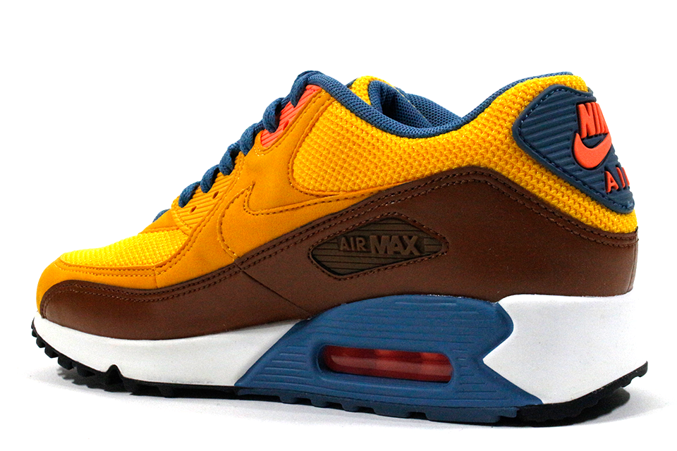 Nike Air Max 90 Essential "University Gold"