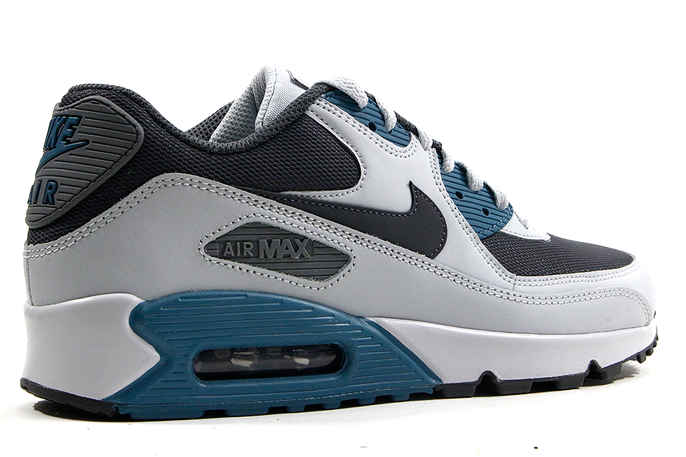 Nike Air Max 90 Essential "Noise Aqua Grey"