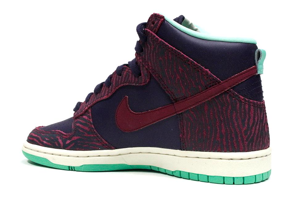 Nike Dunk HI Wmns Skinny Print âPurple/Dynastyâ