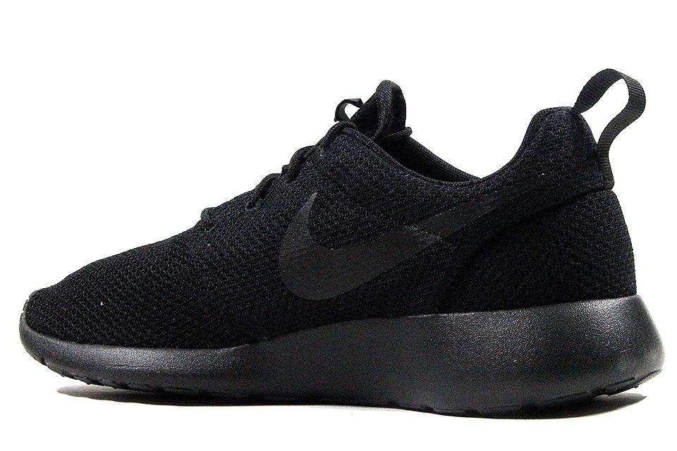 Nike Roshe One "Black/Black"