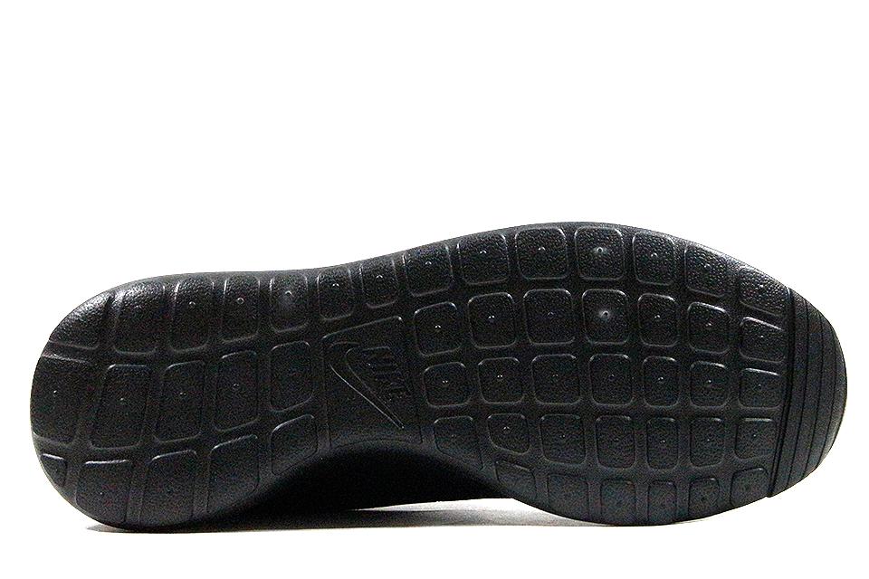 Nike Roshe One "Black/Black"