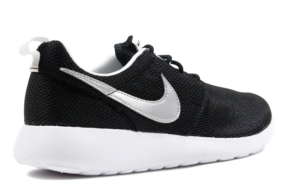 NIKE ROSHE 1 (GS) "Black/Metallic Silver"