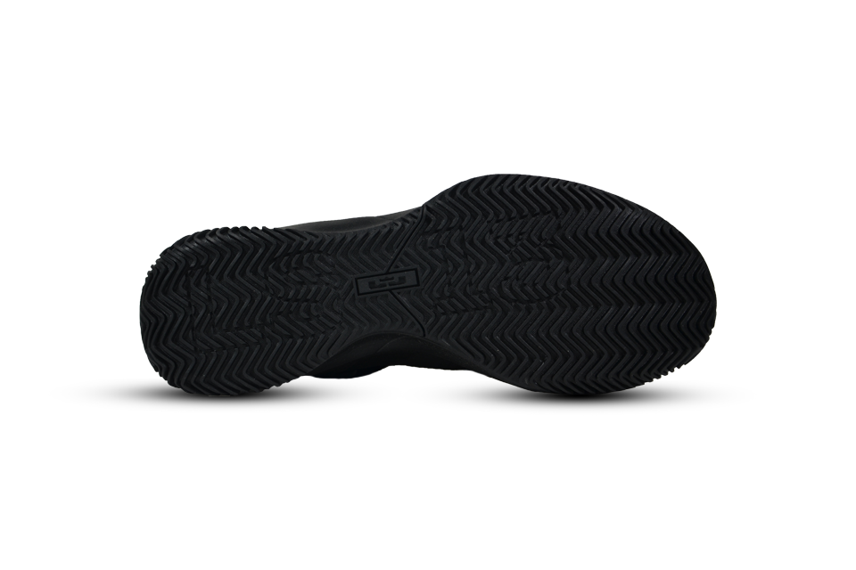NIKE LEBRON SOLDIER XIII SFG "Triple Black"