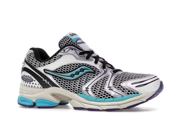 Saucony ProGrid Triumph 4 "White Blue" by Saucony