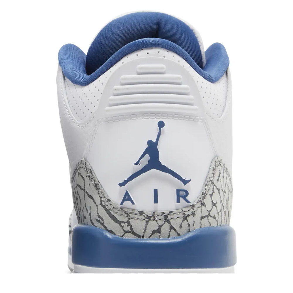Air Jordan 3 Retro (GS) 'White Metallic Copper' sneaker, alternate view 8
