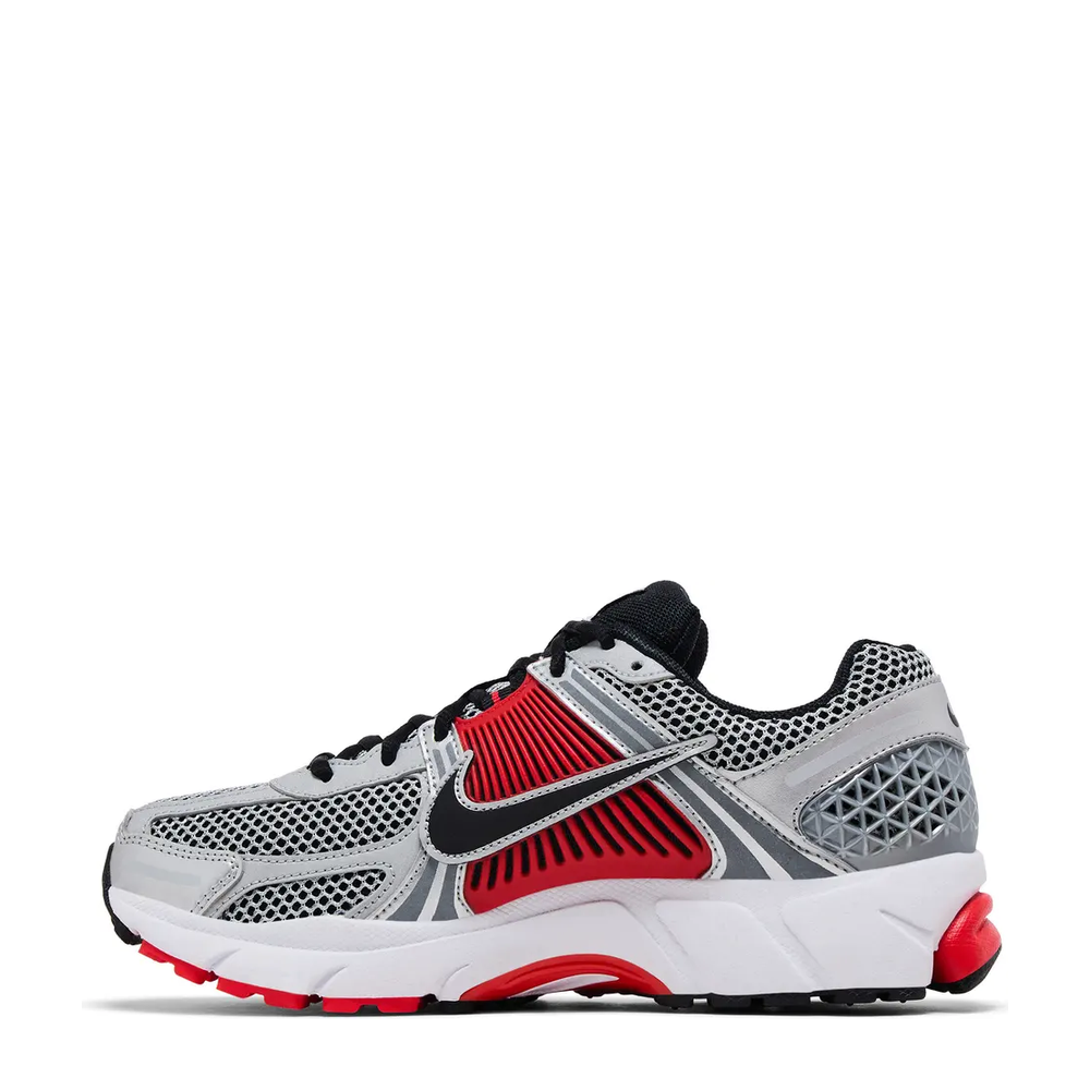 Nike Zoom Vomero 5 'Metallic Silver' sneaker, alternate view 6