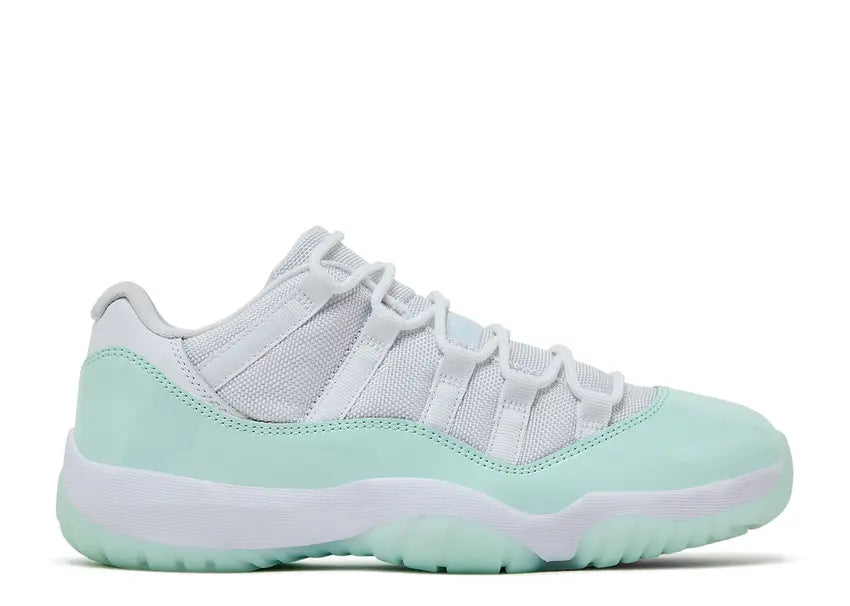 [AH7860-103] JORDAN AIR JORDAN 11 RETRO LOW WMNS FOOTWEAR BASKETBALLWHITE IGLOO