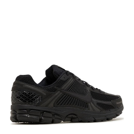 Nike Zoom Vomero 5 'Triple Black' - 85% Scale - Angle 2