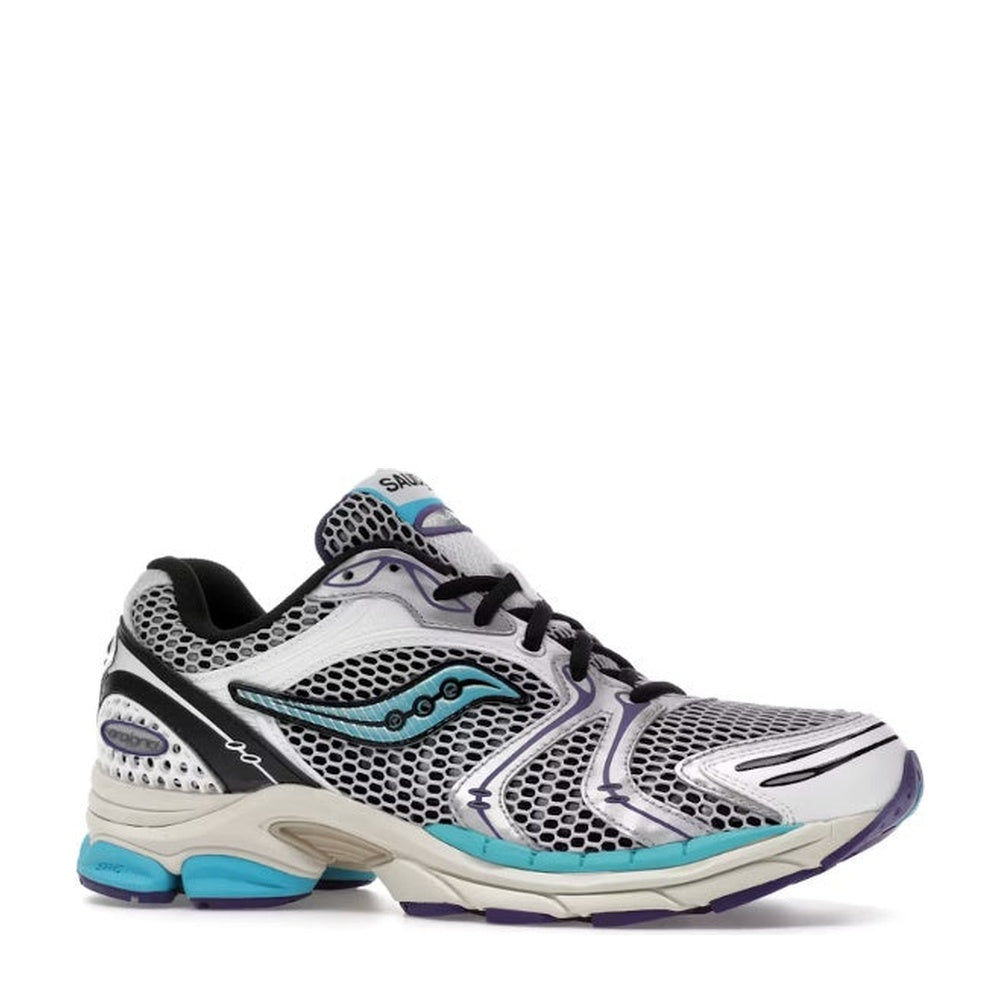 Saucony ProGrid Triumph 4 White Silver Blue Running - Angle 2