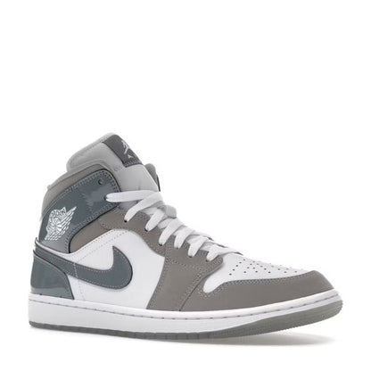 Air Jordan 1 Mid SE "Cool Grey" - Angle 2