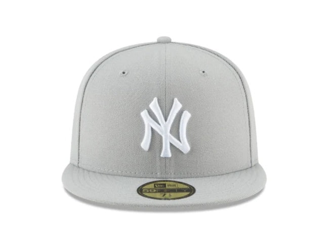 New York Yankees Gray Basic 59FIFTY Fitted 'Light Gray And White'