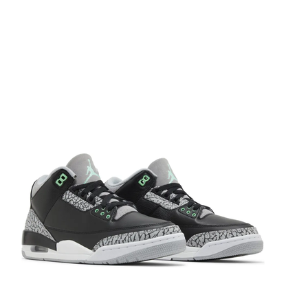 Air Jordan 3 Retro 'Green Glow' sneaker