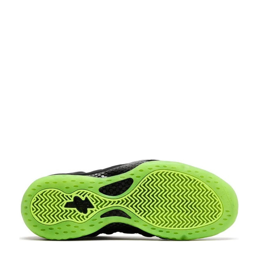 Nike Air Foamposite One 'Black Volt' - Angle 3