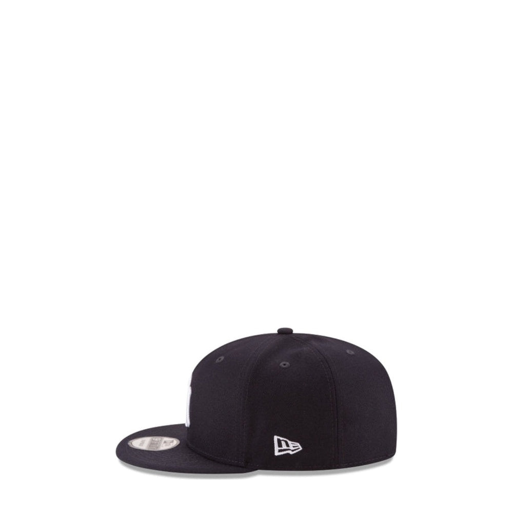 11591024 - Official Standard