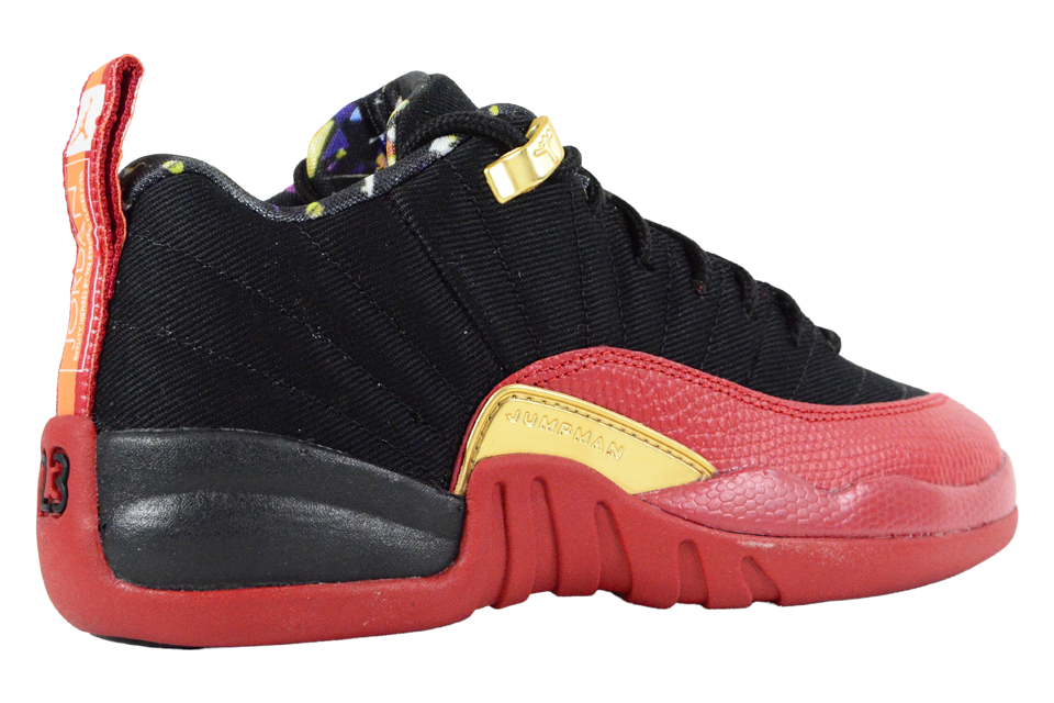Air Jordan 12 Retro Low SE (GS) 'Super Bowl LV' - Angle 3