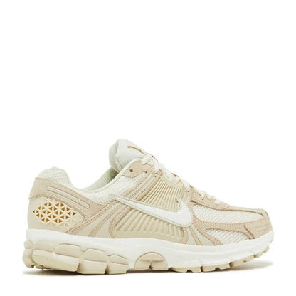 Nike Air Zoom Vomero 5 (W) 'Cream' - Angle 3