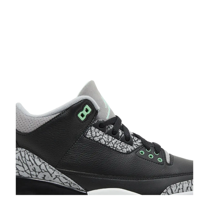 Air Jordan 3 Retro 'Green Glow' sneaker