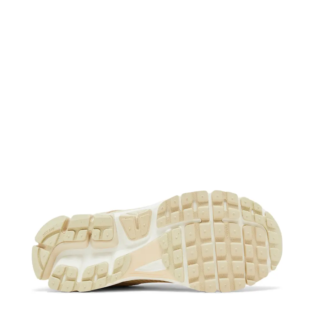 Nike Zoom Vomero 5 (W) 'Cream' sneaker, alternate view 6