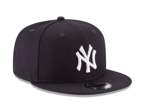 New York Yankees Basic 9FIFTY Snapback 'Rich Black'