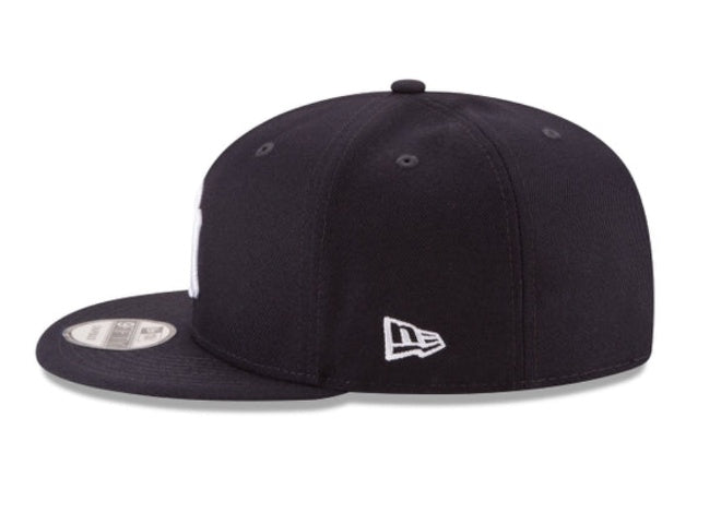 New York Yankees Basic 9FIFTY Snapback 'Rich Black'