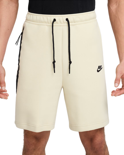 Nike Sportswear Tech Fleece Shorts 'Light Khaki' - Angle 4