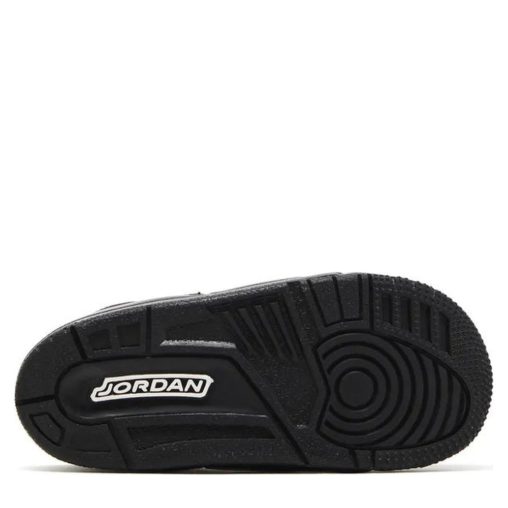 Air Jordan 3 Retro (TD) 'Black Cat' - Angle 4