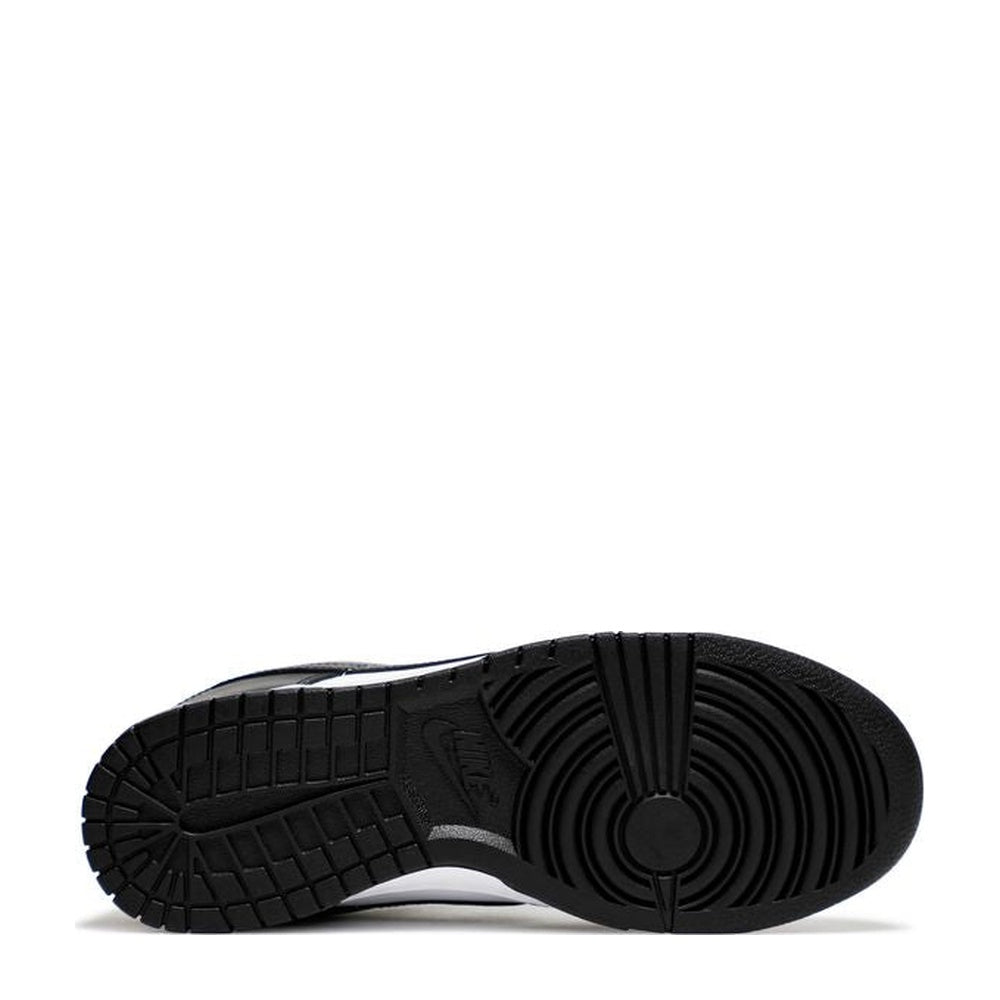Nike Dunk Low (GS) 'Panda' - Angle 4