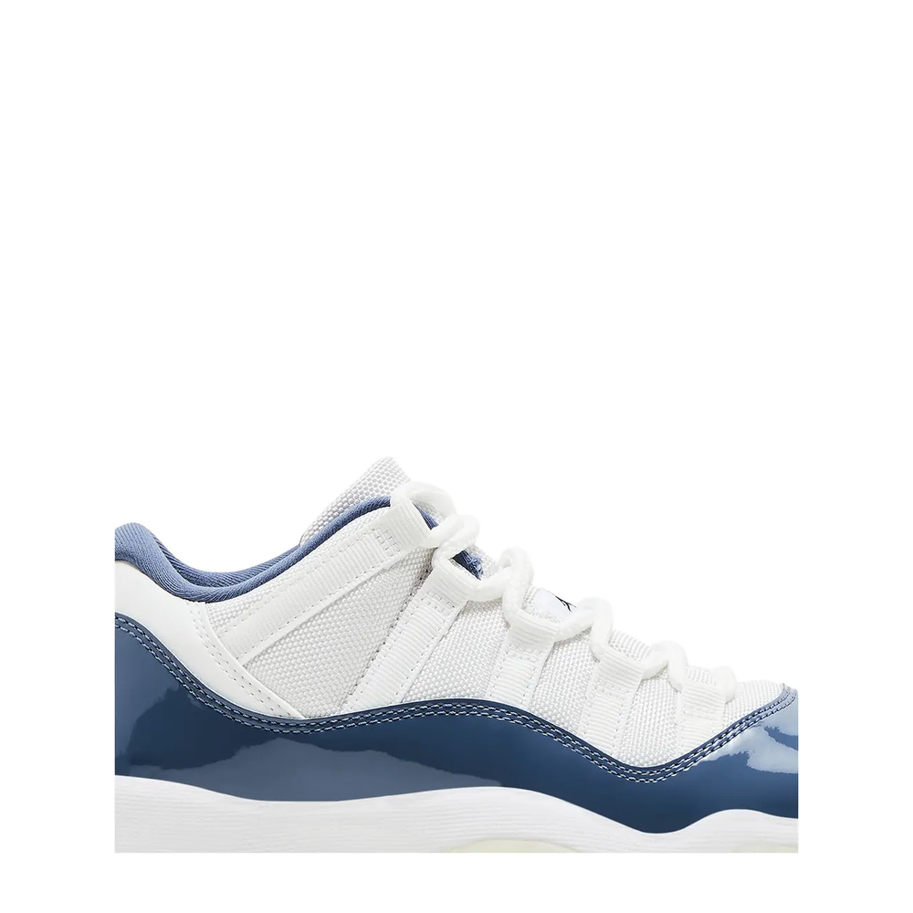 Air Jordan 11 Retro Low (GS) 'Diffused Blue' sneaker