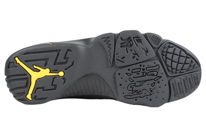 Air Jordan 9 Retro 'University Gold' - Angle 5