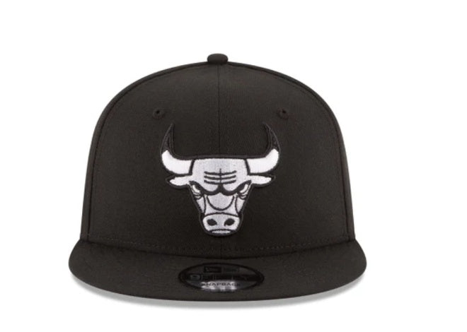 Chicago Bulls Black 9FIFTY Snapback 'Black Bull'