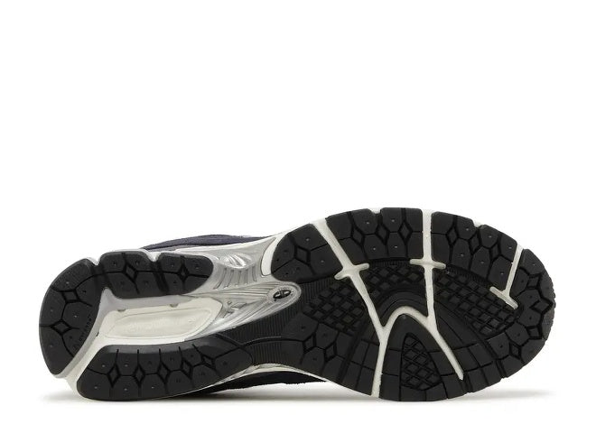 New Balance 2002R Eclipse Raincloud Mens Casual Sneakers by New Balance