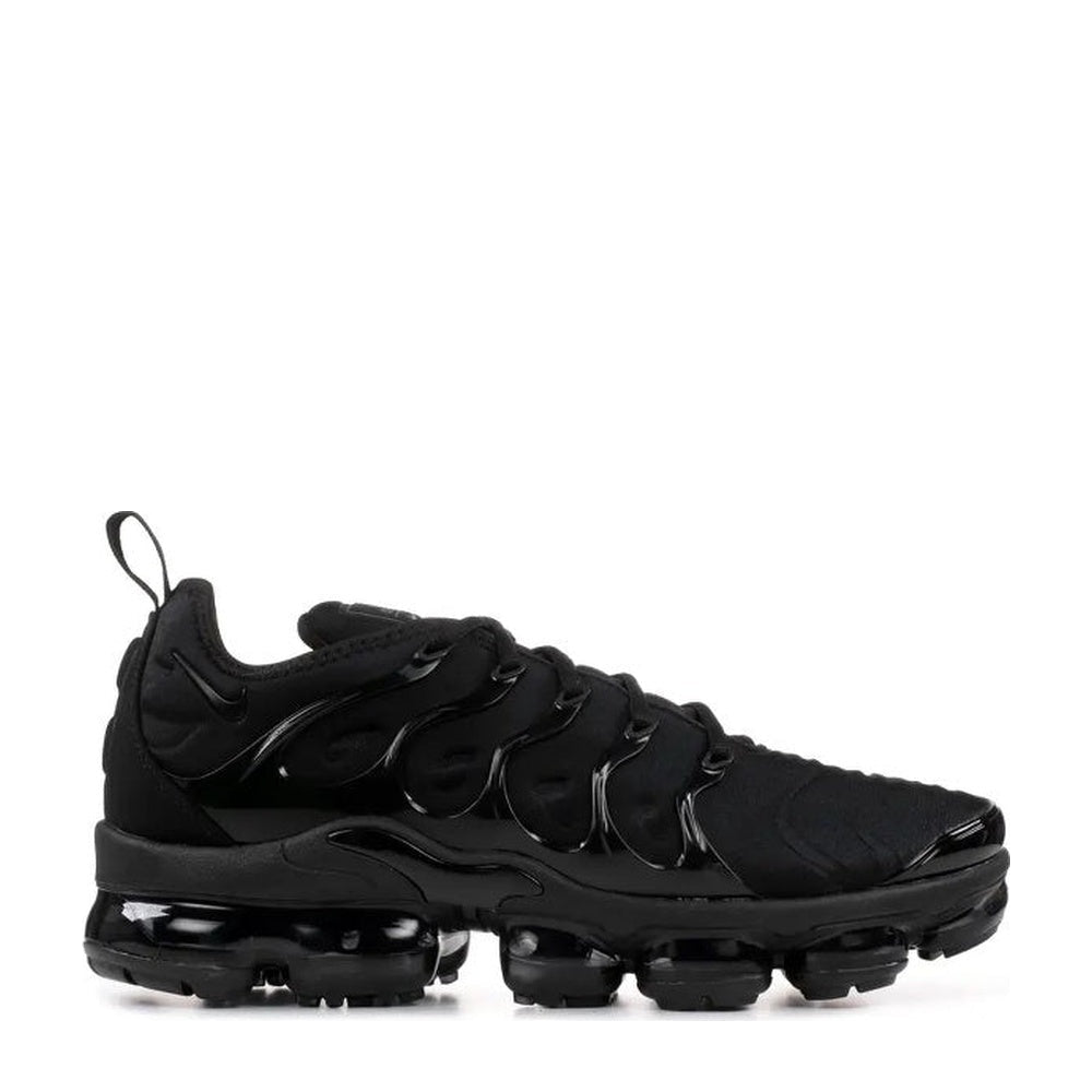 Nike Air VaporMax Plus 'Triple Black' - Angle 1