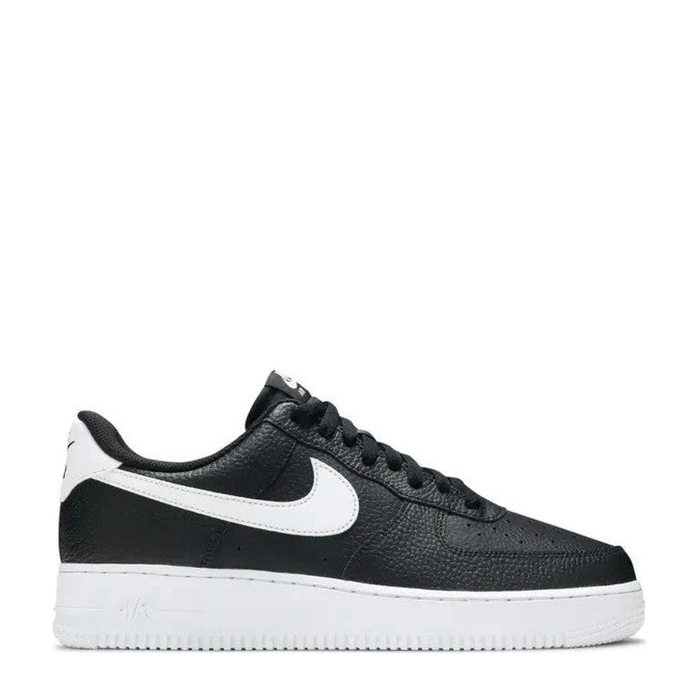 Nike Air Force 1 '07 'Black/White' - Angle 1